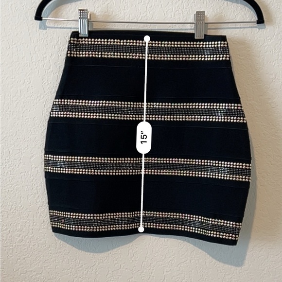 Black Beaded Mini‎ Skirt - Size Small - Picture 3 of 4